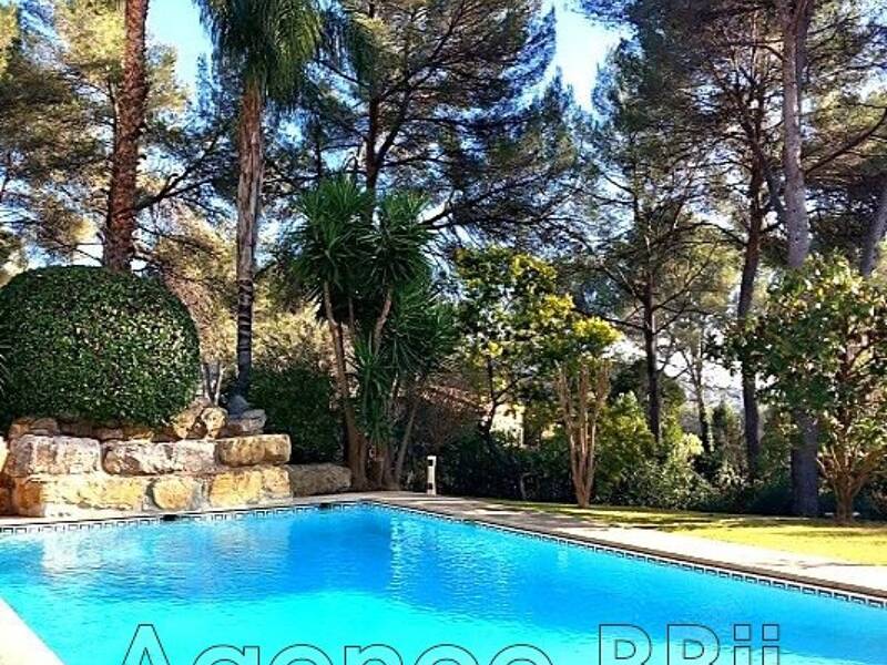 Maison à vendre, 500m², MOUGINS
