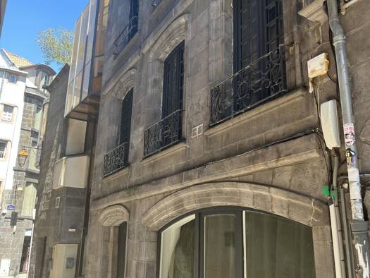 Immeuble à vendre 835 000 € 164 m² Centre Clermont-Ferrand 63000