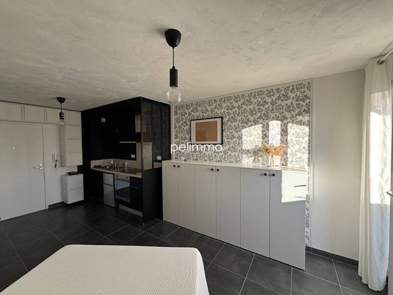 Maison à louer, 26m², PELISSANNE