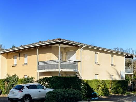 Duplex à vendre 79 500 € 3 pièces 2 chambres 65 m² Étage 1/1 Castillon-la-Bataille 33350