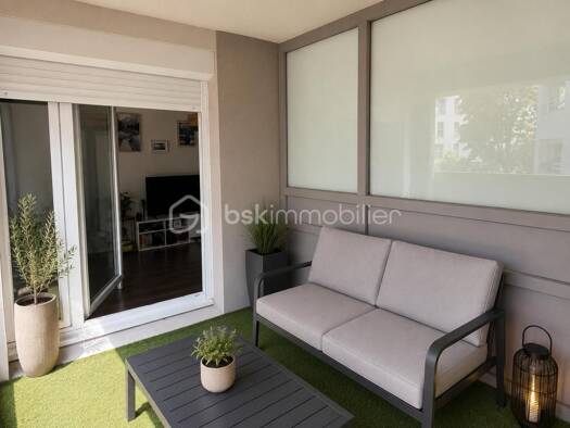 Appartement à vendre 174 500 € 3 pièces 2 chambres 63,84 m² Étage 1/3 Saint Symphorien Tours 37100