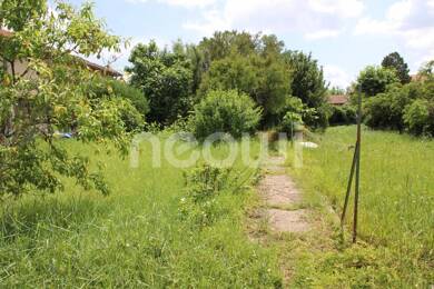 Terrain viabilisé à vendre 199 000 € 545 m² de terrain Sud Jassans-Riottier 01480