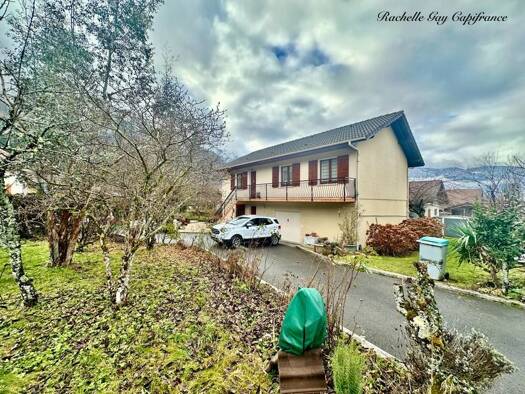 Maison à vendre 438 000 € 5 pièces 4 chambres 117 m² 695 m² de terrain Centre Ville Cluses 74300