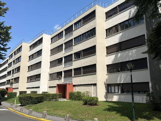 Appartement à vendre 105 000 € 1 pièce 34 m² RDC/4 Vaux le Penil 77000