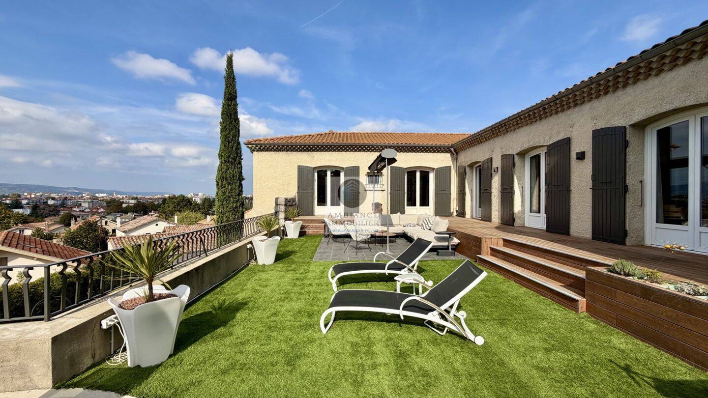 Maison à vendre, 284m², VALENCE