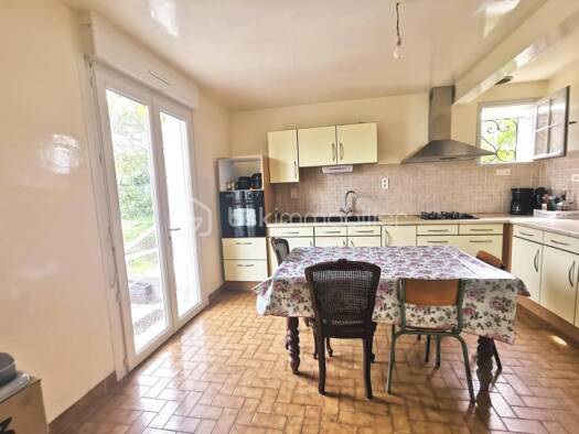 Maison à vendre 238 500 € 5 pièces 3 chambres 108 m² 1 218 m² de terrain Hôpital-Camfrout 29460