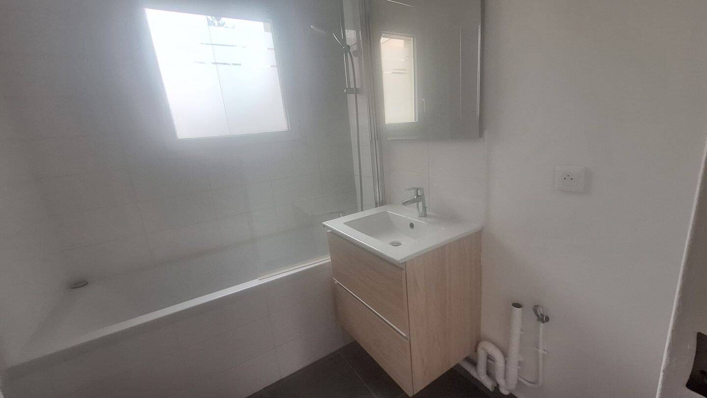 Maison à louer, 45m², ASNIERES SUR SEINE