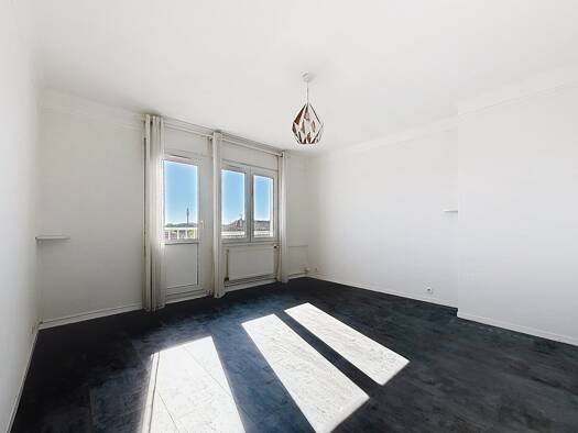 Appartement à louer 1 200 € 3 pièces 2 chambres 60 m² Étage 3/3 La Plaine Sartrouville 78500