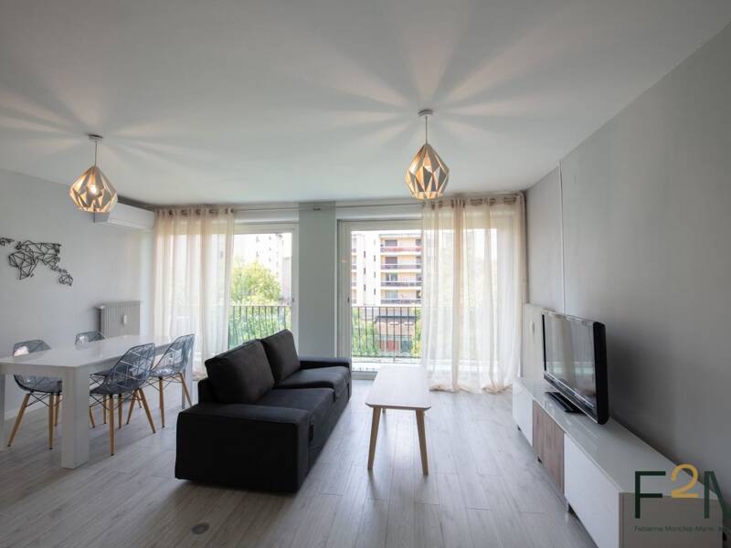 Maison à louer, 83m², LYON 6E