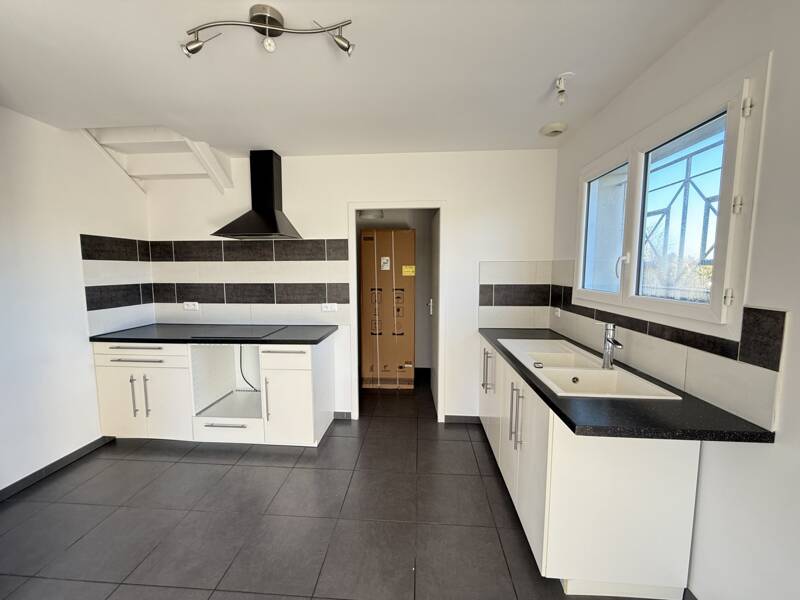 Maison à louer, 85m², YVRAC