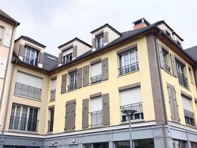 Appartement à vendre 220 000 € 2 pièces 1 chambre 42 m² Étage 1/3 Le Lycee Domont 95330