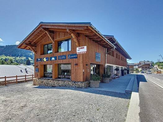 Local commercial à louer 925 € 30 m² de surface de vente Megève 74120
