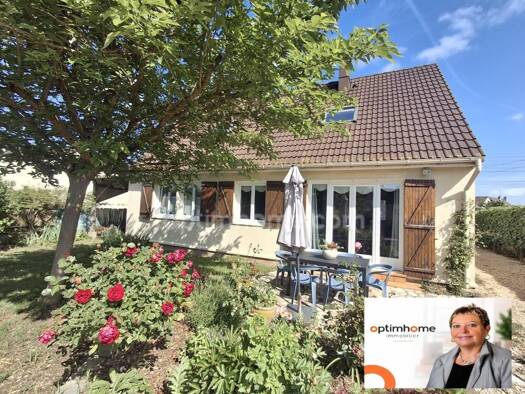 Maison à vendre 258 475 € 7 pièces 4 chambres 126 m² 705 m² de terrain Nogent-le-Roi 28210