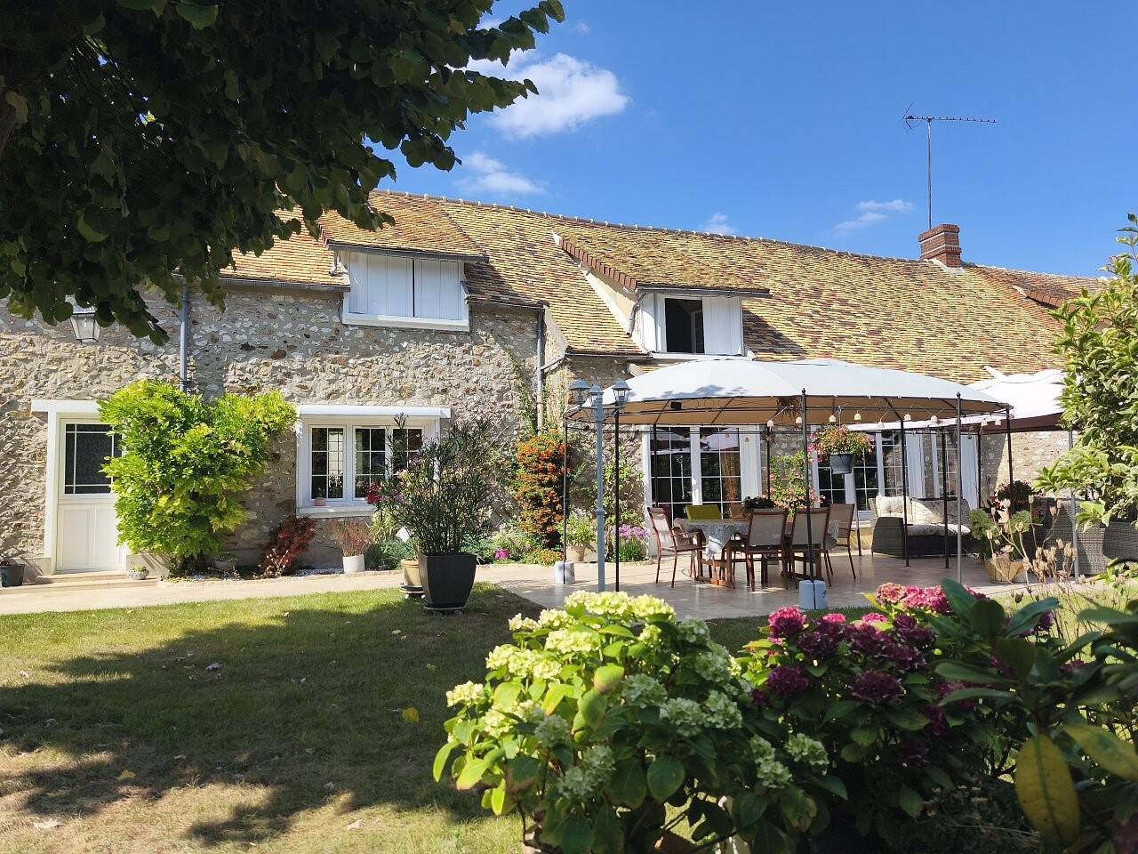 Maison à vendre, 240m², HOUDAN