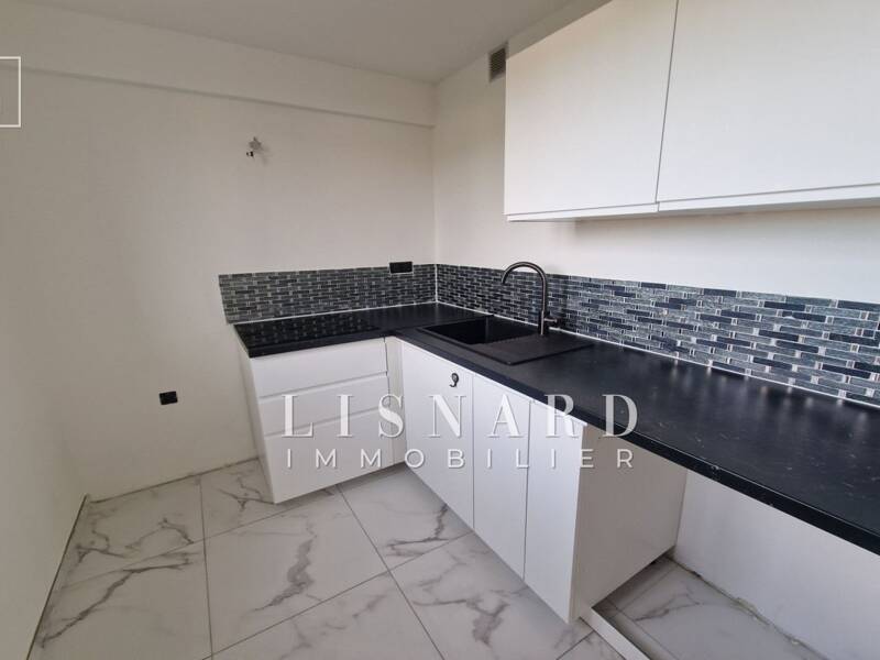 Maison à louer, 58m², VALLAURIS