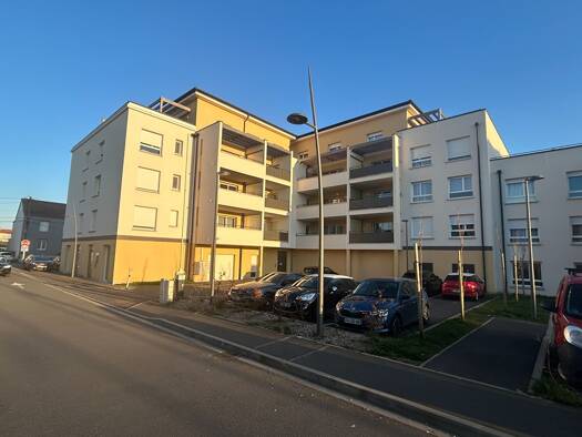 Appartement à louer 750 € 2 pièces 1 chambre 44 m² 1er étage Maizières-lès-Metz 57280