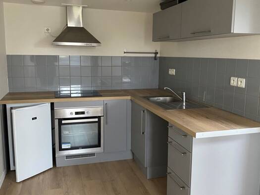 Appartement à louer 790 € 3 pièces 2 chambres 59,1 m² Étage 3/3 Amiens 80000