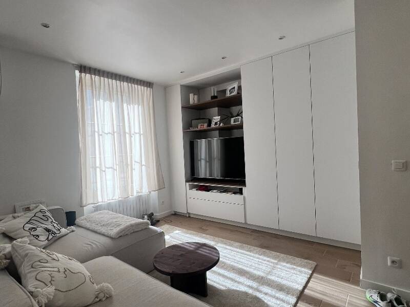 Maison à louer, 34m², ESBLY