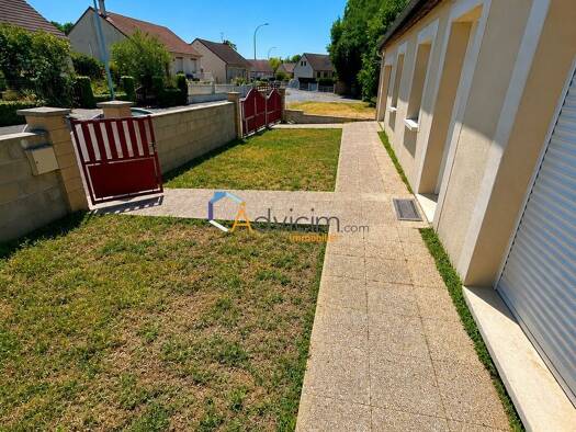 Maison à vendre 196 000 € 6 pièces 3 chambres 95 m² 600 m² de terrain Gien 45500