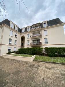 Maison à louer, 46m², SAINT MAUR DES FOSSES