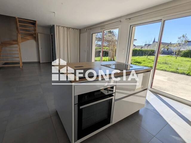 Maison à louer, 102m², SAINT OUEN EN BELIN