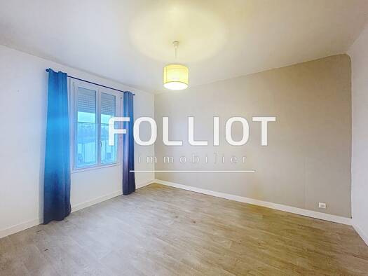 Appartement à louer 530 € 3 pièces 2 chambres 65 m² Étage 2/3 Périphérique Nord Ouest Avranches 50300