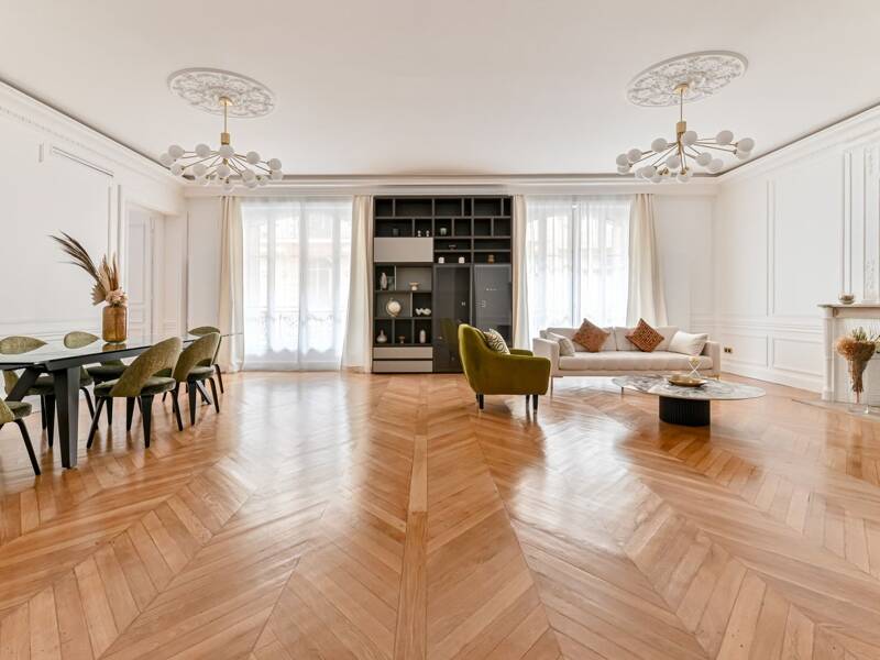 Maison à louer, 137m², PARIS 16E