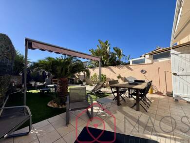 Maison à vendre 449 900 € 4 pièces 3 chambres 95 m² 82 m² de terrain Centre Ville Frejus 83600