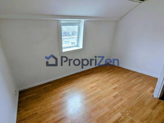 Duplex à louer 795 € 4 pièces 2 chambres 58 m² 1er étage Centre République Armentières 59280