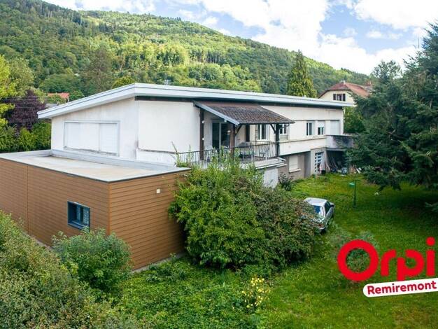 Maison à vendre 263 000 € 6 pièces 5 chambres 330 m² 2 666 m² de terrain Rupt-sur-Moselle 88360