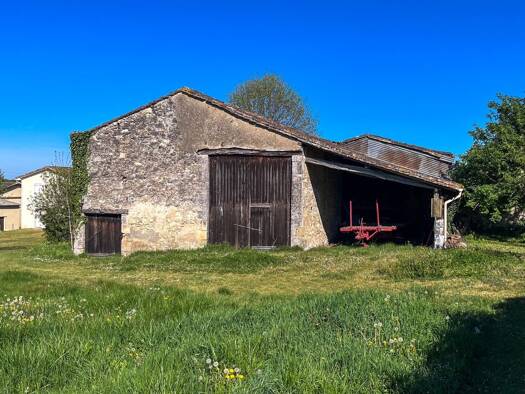 Terrain agricole à vendre 60 000 € 110 m² 2 115 m² de terrain Saint-Martin-de-Gurson 24610