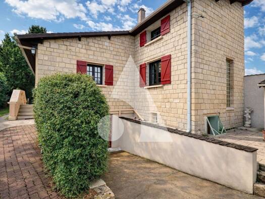 Maison à vendre 410 000 € 4 pièces 3 chambres 100 m² Soignolles Méry-sur-Oise 95540