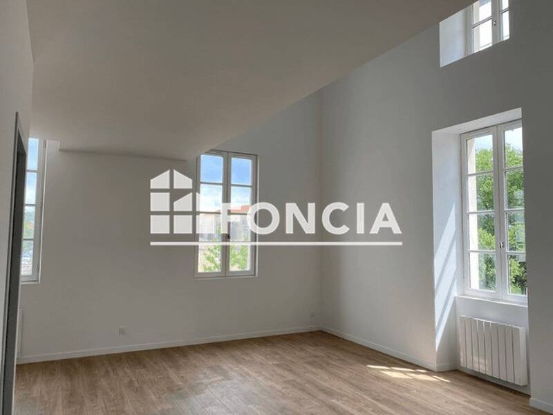 Maison à louer, 69m², ROCHEFORT