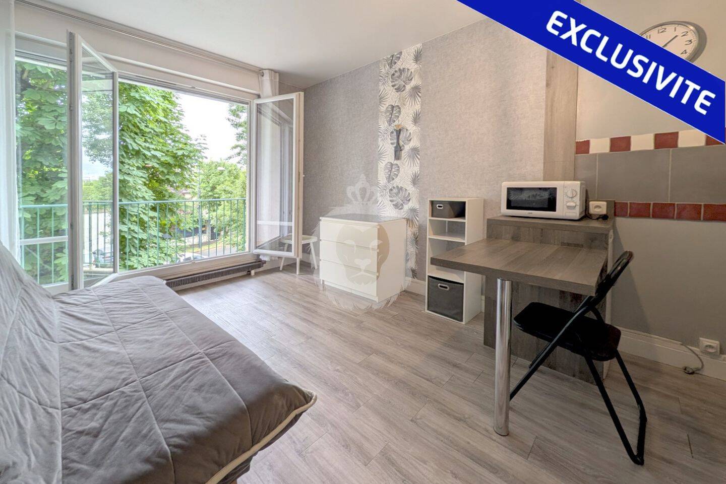 Maison à louer, 17m², SAINT MAUR DES FOSSES