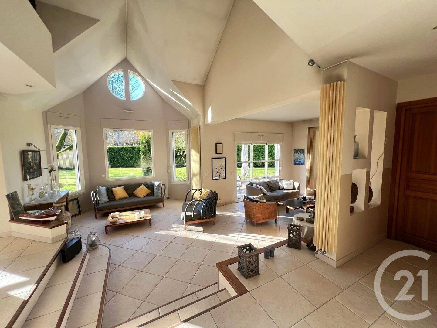 Maison à vendre, 232m², NESLES LA VALLEE