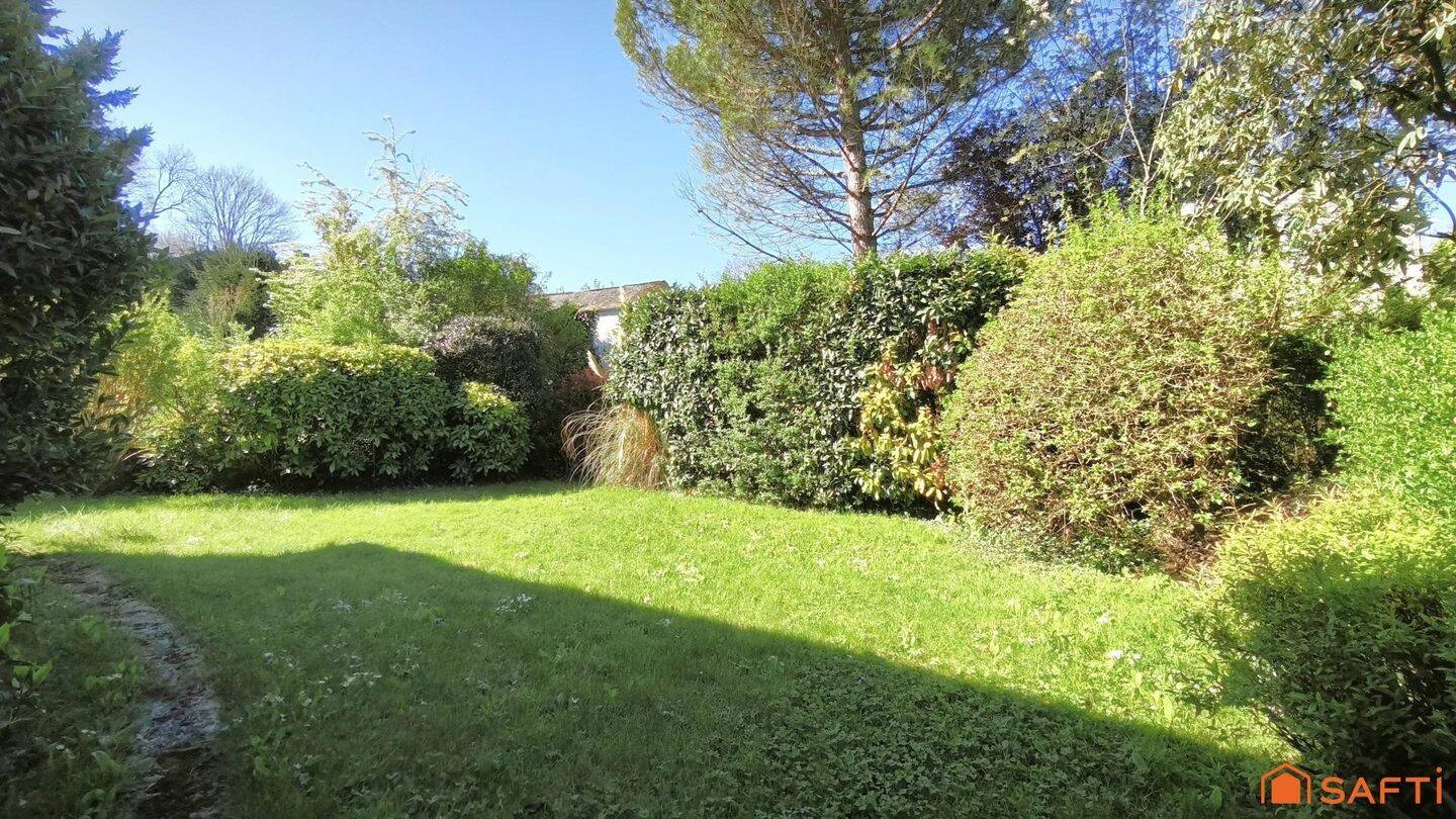 Maison à vendre, 205m², L'ETANG LA VILLE