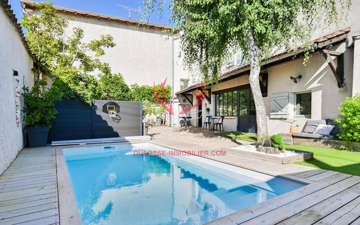 Maison à vendre, 200m², SAINT GEORGES DE RENEINS