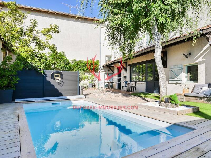 Maison à vendre, 200m², SAINT GEORGES DE RENEINS