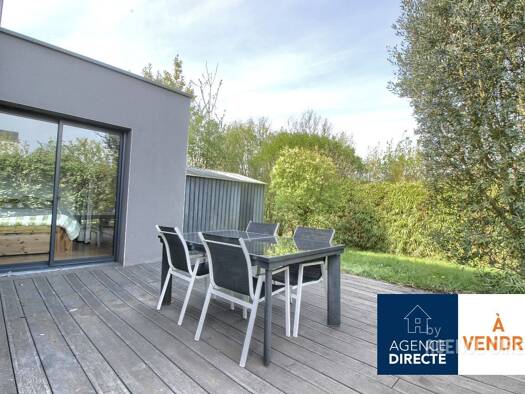 Maison à vendre 384 430 € 6 pièces 4 chambres 105 m² 365 m² de terrain La Chapelle-des-Fougeretz 35520