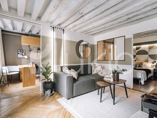 Appartement à louer 4 451 € 3 pièces 2 chambres 70 m² Étage 3/4 Palais Royal Paris 1er arrondissement 75001