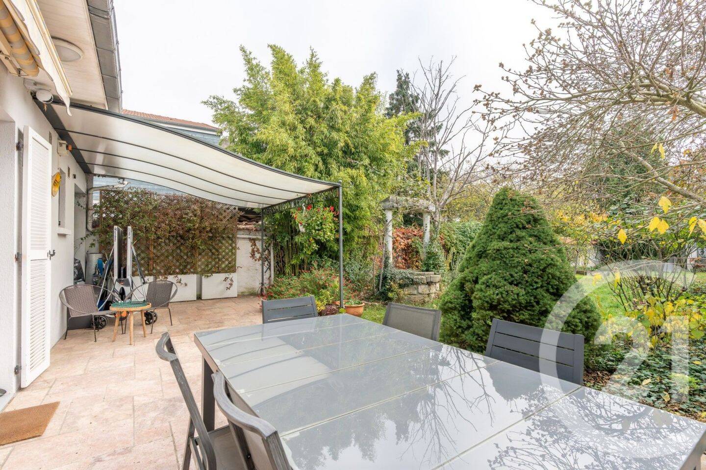 Maison à vendre, 168m², SAINT MAUR DES FOSSES