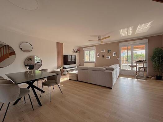 Maison à vendre 239 000 € 4 pièces 3 chambres 98 m² 327 m² de terrain Soirans 21110