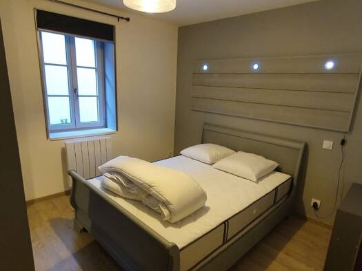 Appartement à vendre 150 000 € 2 pièces 1 chambre 46 m² Étage 2/3 Centre Ville Pontarlier 25300