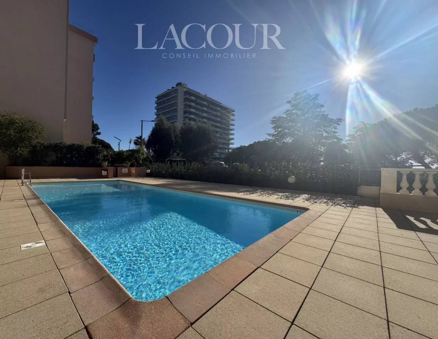 Maison à louer, 76m², CANNES