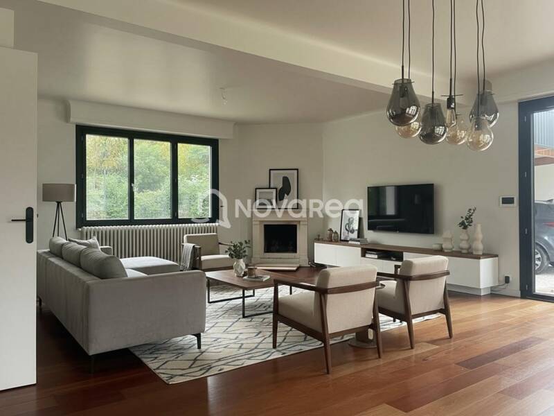 Maison à louer, 155m², LONS