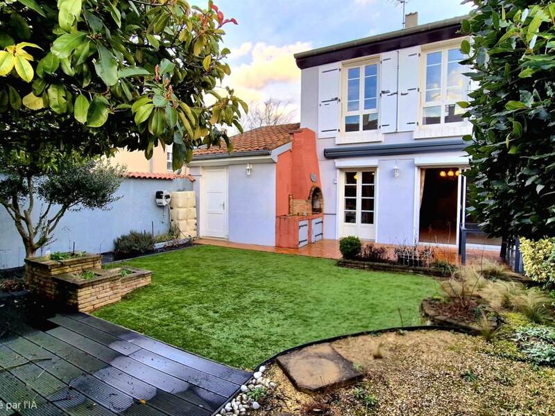 Maison à vendre, 104m², ROMANS SUR ISERE