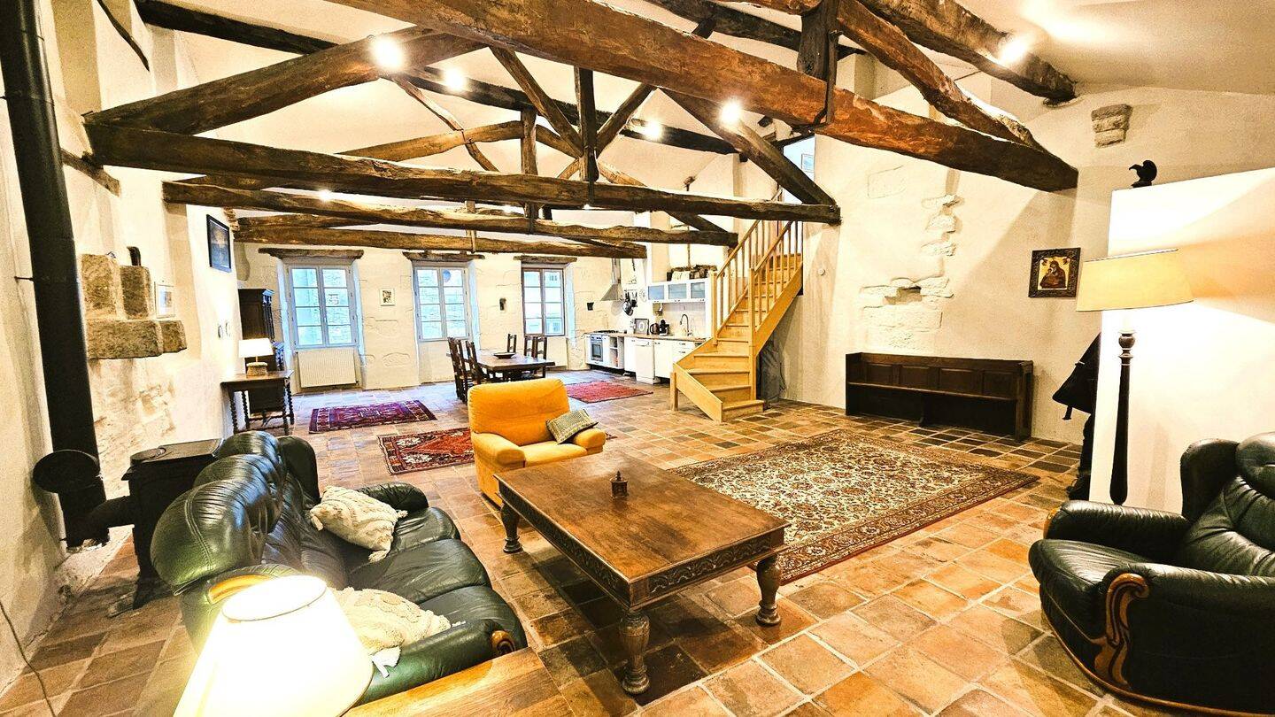Maison à vendre, 580m², SAINT ANTONIN NOBLE VAL