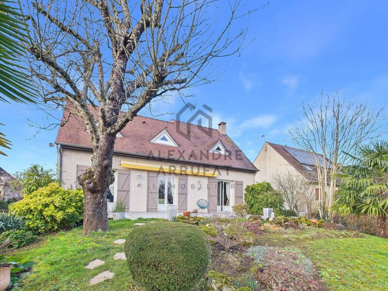 Maison à vendre, 130m², VARENNES JARCY