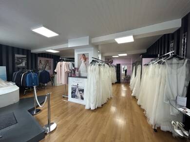 Local commercial à vendre 192 000 € 93 m² de surface de vente Pau 64000