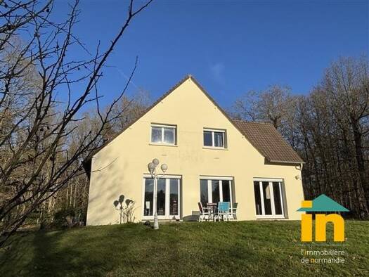 Maison à vendre 270 000 € 6 pièces 5 chambres 185 m² 10 032 m² de terrain Verneuil d'Avre et d'Iton 27130